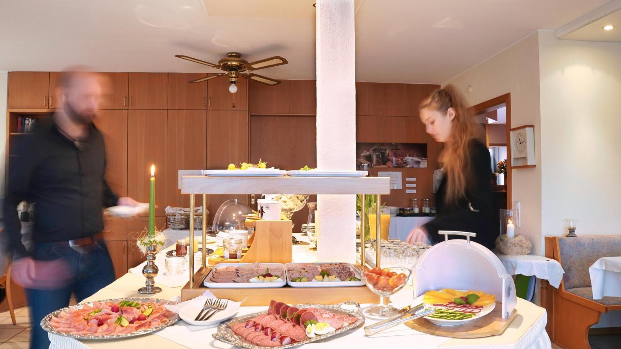 Hotel Schweizerhof Boebingen an der Rems Экстерьер фото