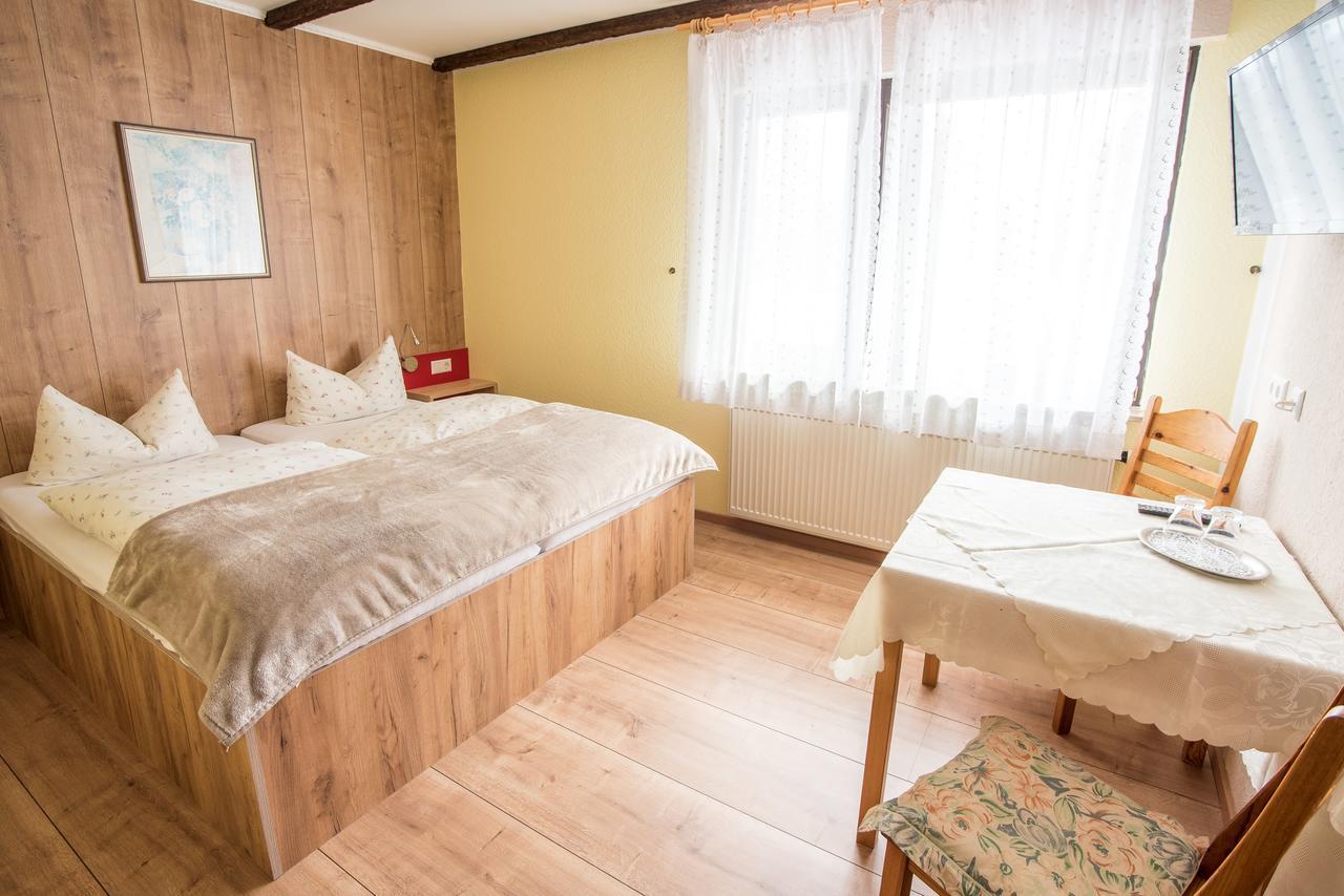 Hotel Schweizerhof Boebingen an der Rems Экстерьер фото